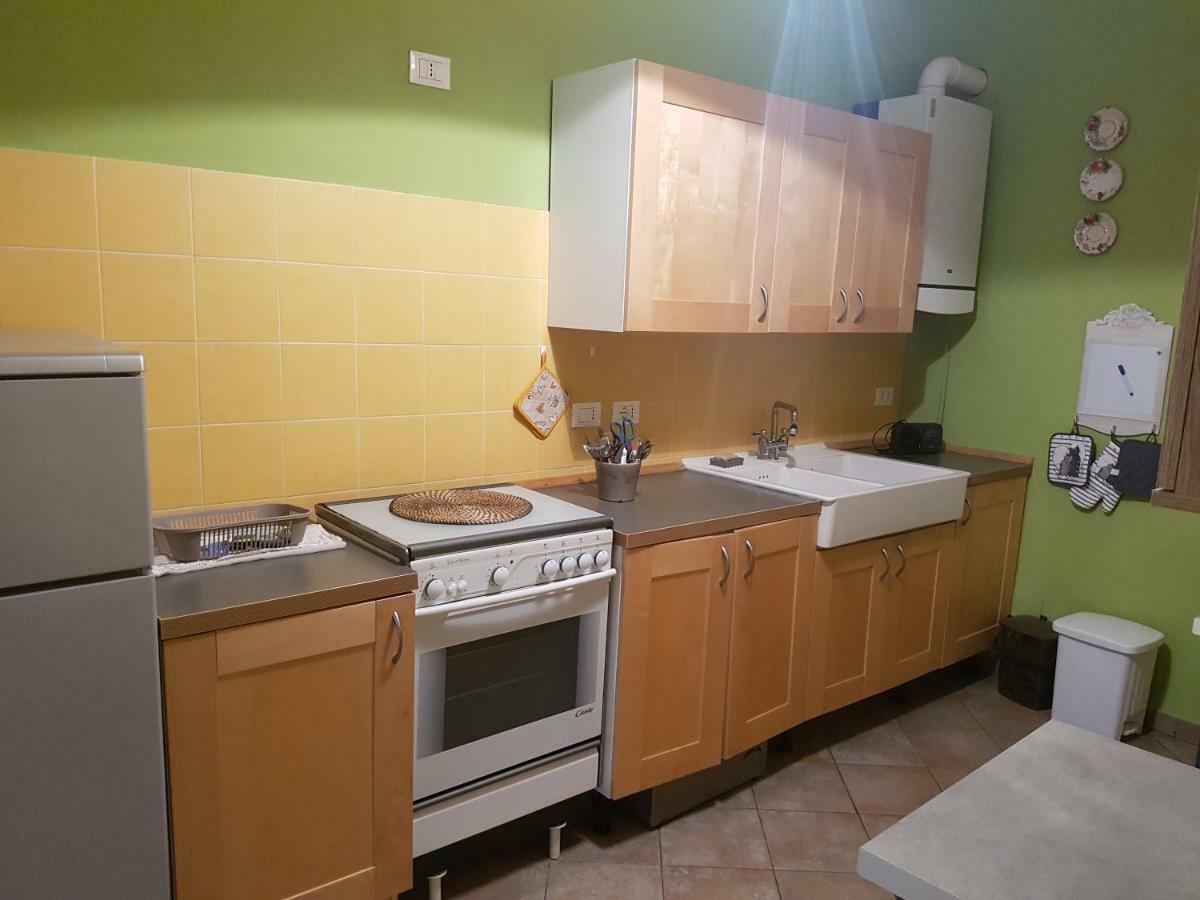 Casa Florine Apartment ฟีนาเลลีกูเร ภายนอก รูปภาพ